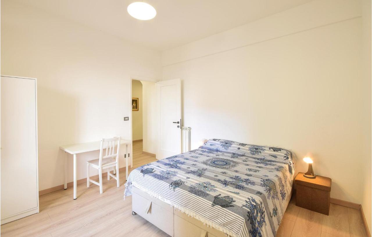 Amazing Apartment In Rapallo With Kitchen Extérieur photo